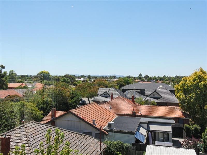 31/50 Poath Road, Hughesdale VIC 3166