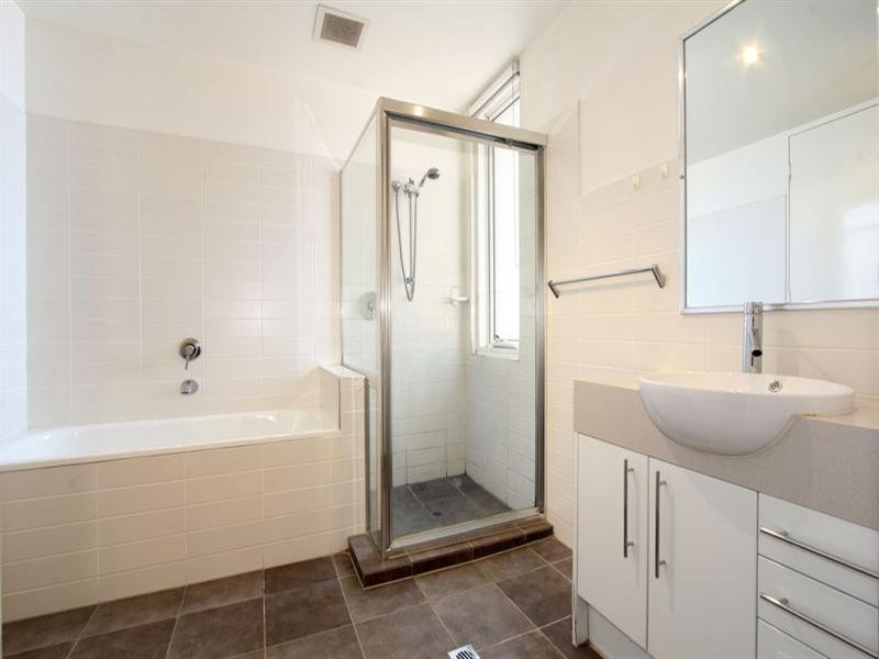 31/50 Poath Road, Hughesdale VIC 3166