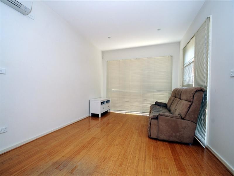 12/2 Gibson Street, Caulfield East VIC 3145