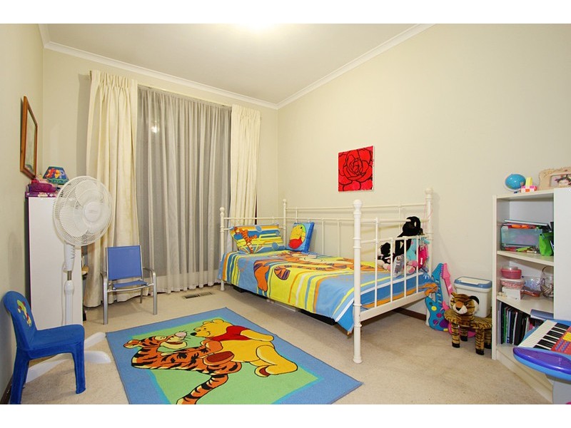 1/4 Melton Avenue, Carnegie VIC 3163