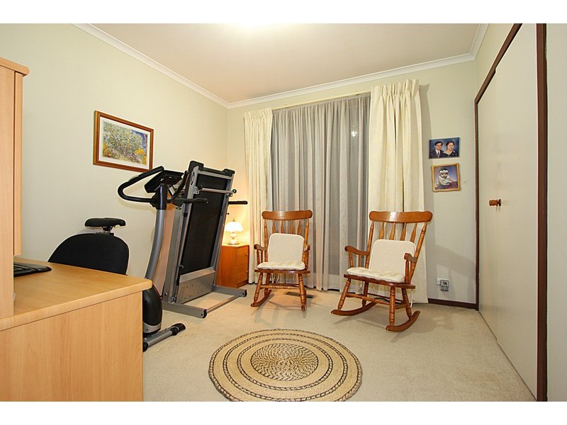 1/4 Melton Avenue, Carnegie VIC 3163