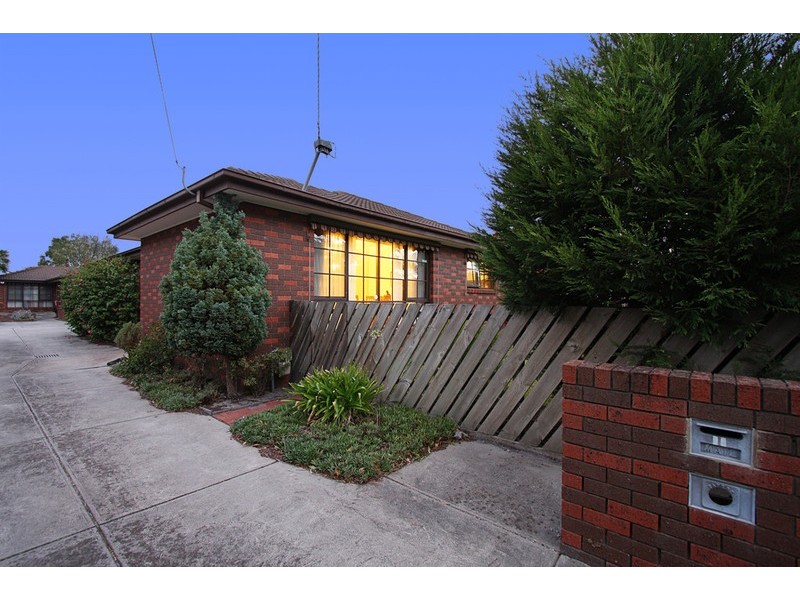 1/4 Melton Avenue, Carnegie VIC 3163