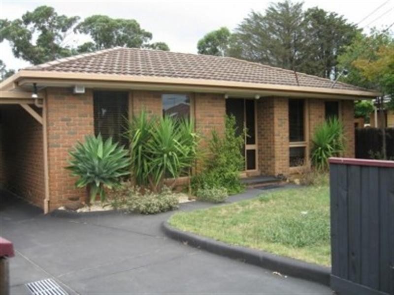 2a Sinclair Street, Oakleigh South VIC 3167