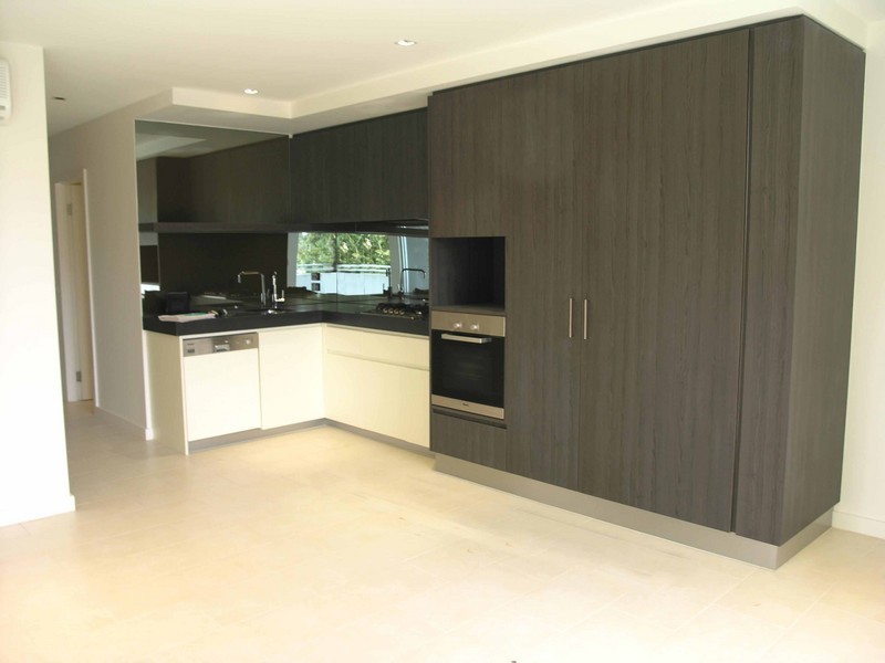 8/30-32 Docker Street, Elwood VIC 3184