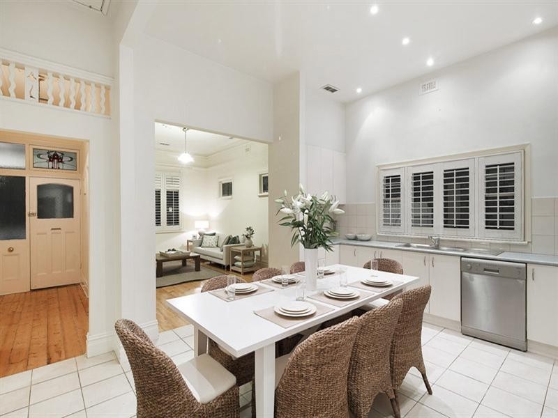 19 Cosy Gum Road, Carnegie VIC 3163