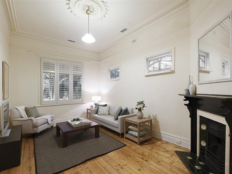 19 Cosy Gum Road, Carnegie VIC 3163