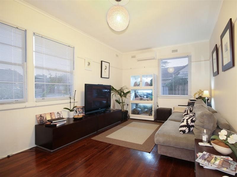 1051 North Road, Hughesdale VIC 3166