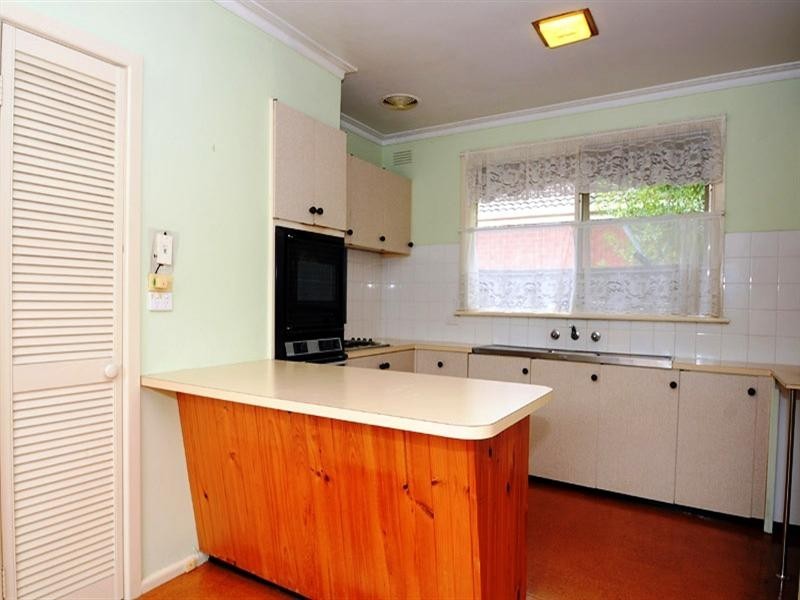 21 Railway Road, Carnegie VIC 3163