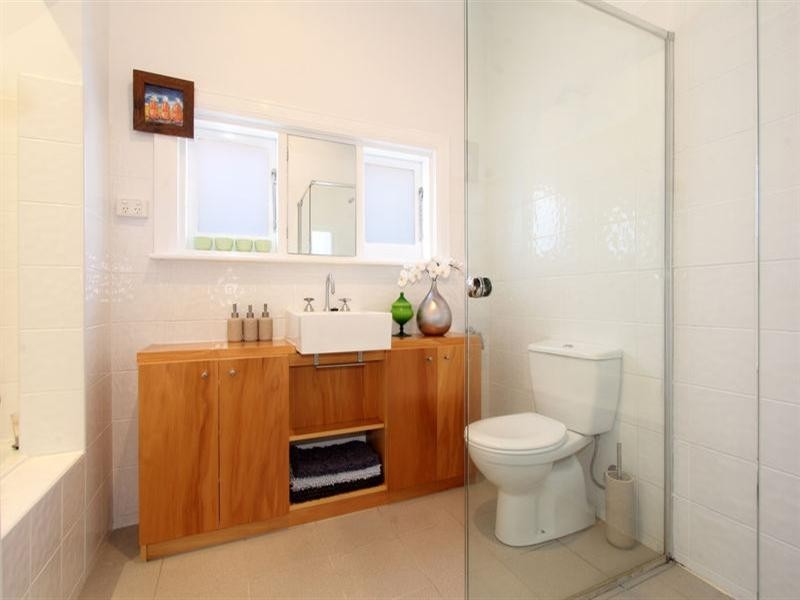 213A Koornang Road, Carnegie VIC 3163