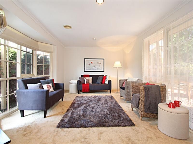 2/43 Kangaroo Road, Murrumbeena VIC 3163