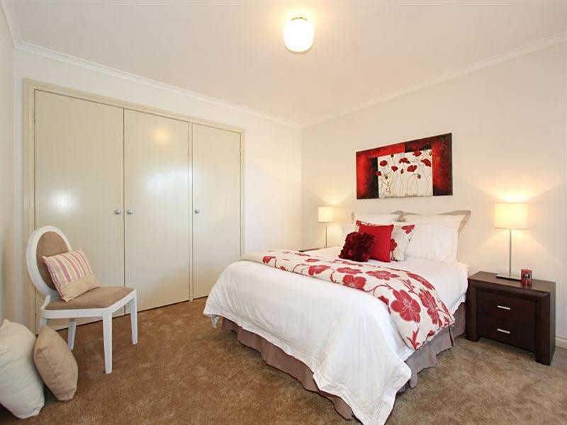 2/43 Kangaroo Road, Murrumbeena VIC 3163