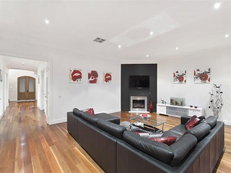 540 Neerim Road, Murrumbeena VIC 3163