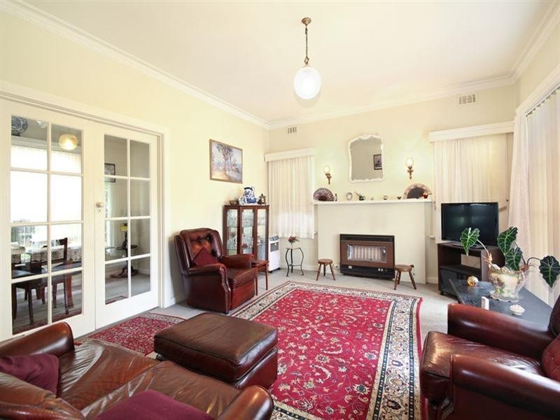 334 Neerim Road, Carnegie VIC 3163