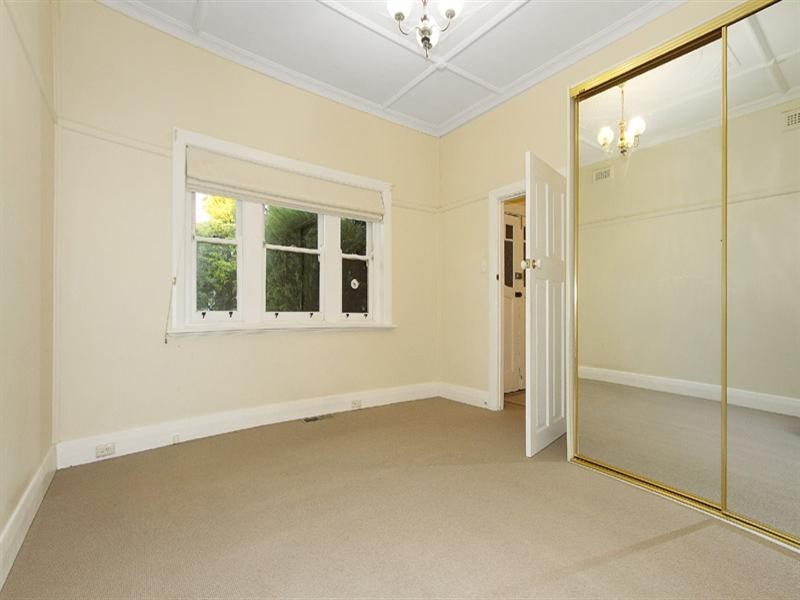 76 Oakleigh Road, Carnegie VIC 3163
