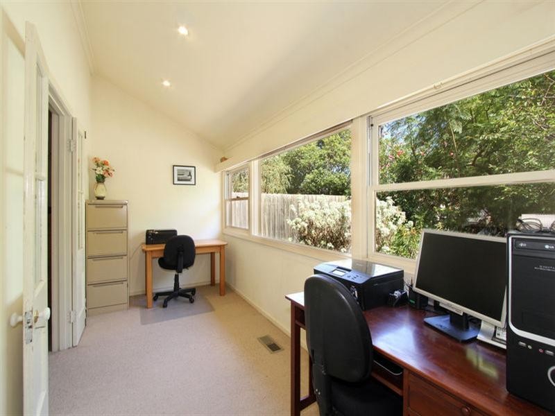 240 Grange Road, Carnegie VIC 3163