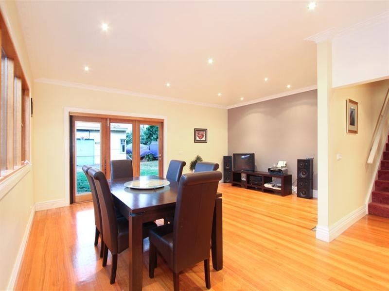 20 Cadby Avenue, Ormond VIC 3204