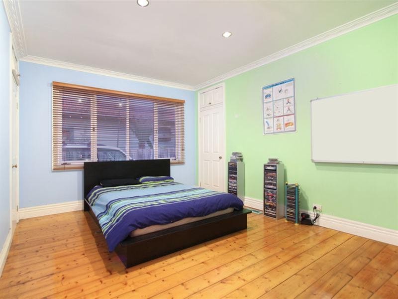 20 Cadby Avenue, Ormond VIC 3204