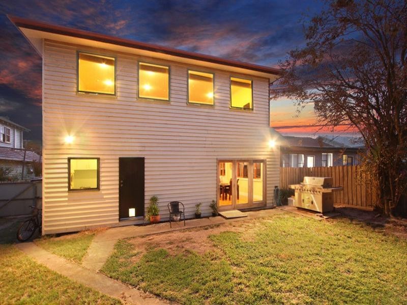 20 Cadby Avenue, Ormond VIC 3204