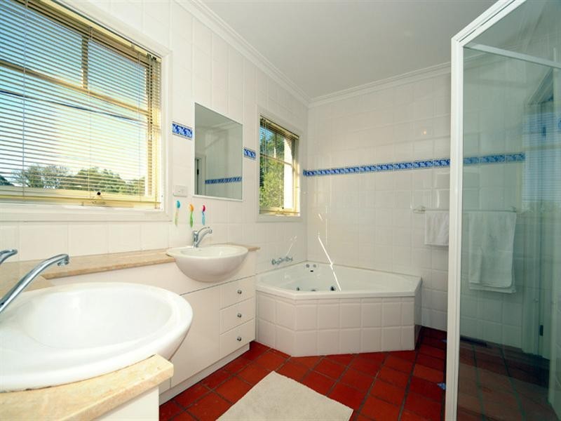 14 Barrington Street, Bentleigh East VIC 3165