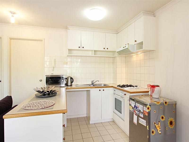 16/5 Warley Road, Malvern East VIC 3145