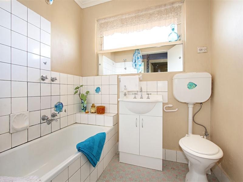 11/27 Lillimur Road, Ormond VIC 3204