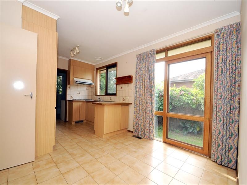 4/30 Rosella Street, Murrumbeena VIC 3163