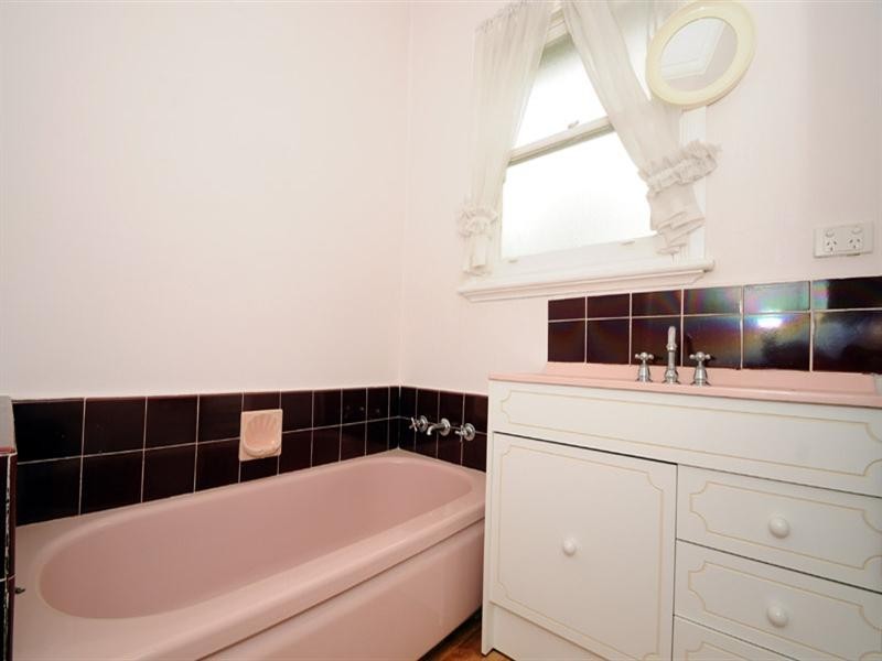 23 Paget Street, Hughesdale VIC 3166