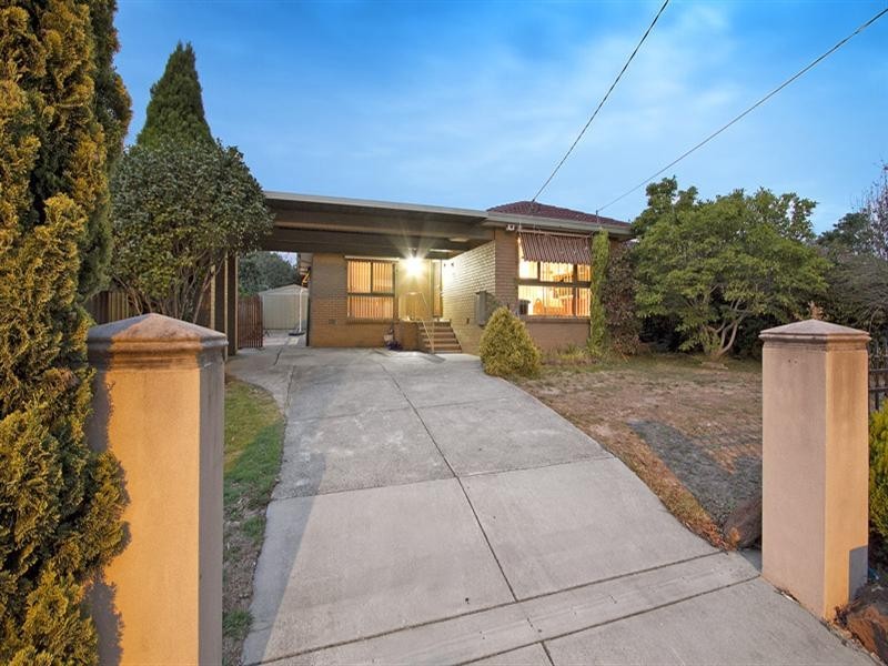 64 Brandon Park Drive, Wheelers Hill VIC 3150