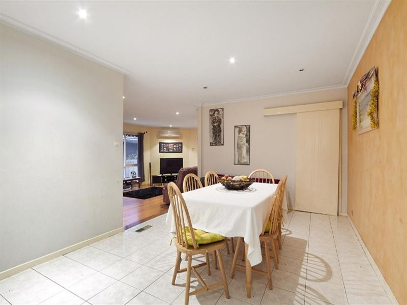 64 Brandon Park Drive, Wheelers Hill VIC 3150