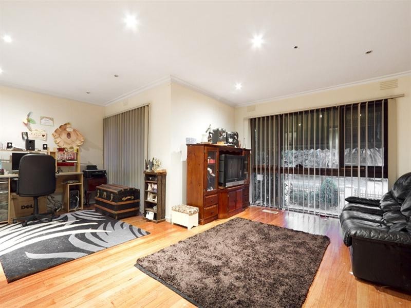 64 Brandon Park Drive, Wheelers Hill VIC 3150