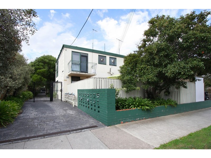 36 Moonya Road, Carnegie VIC 3163