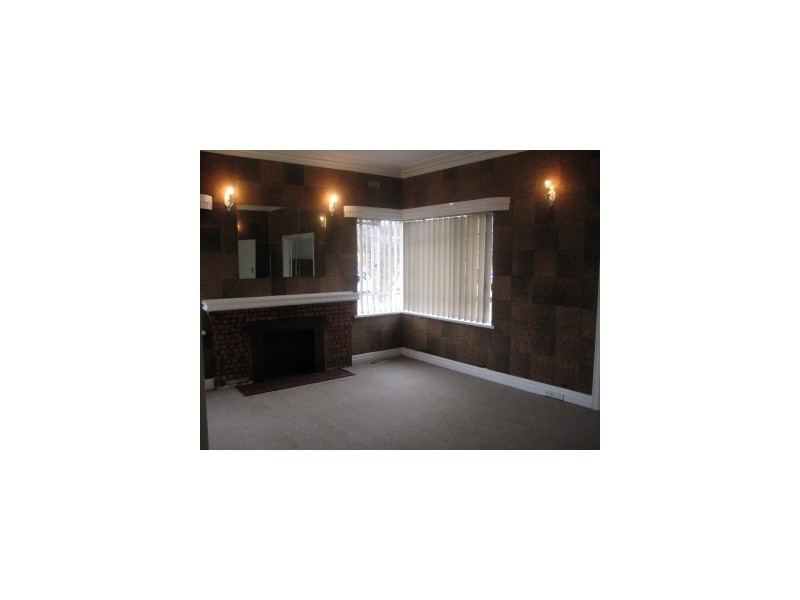 65 Kangaroo Road, Murrumbeena VIC 3163