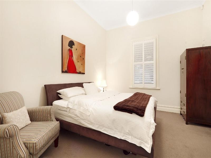 18 Mile End Road, Carnegie VIC 3163