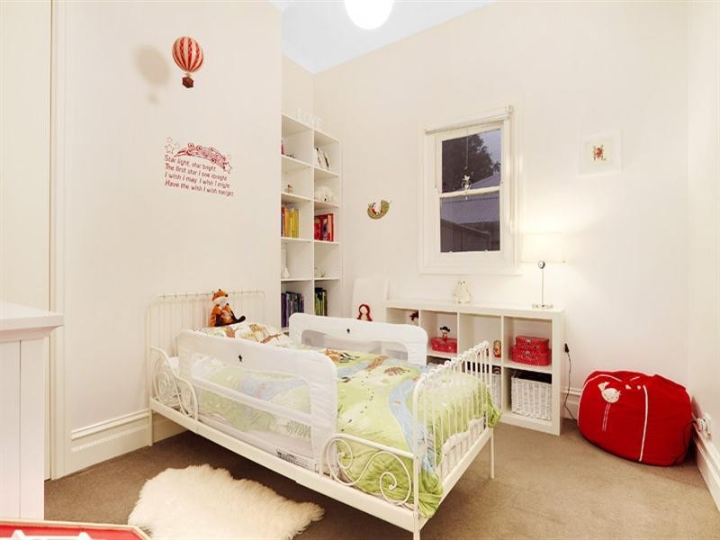 18 Mile End Road, Carnegie VIC 3163