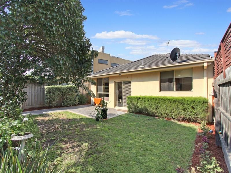 7 Derring Lane, Cheltenham VIC 3192