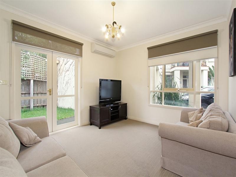 4/35-37 Macgowan Avenue, Glen Huntly VIC 3163