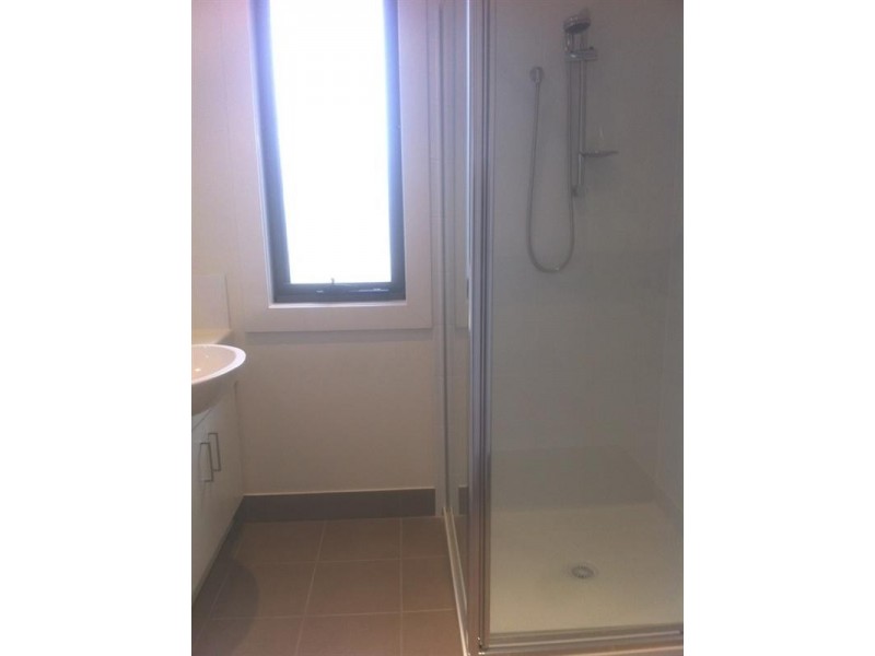 2/12 Massey Street, Box Hill South VIC 3128