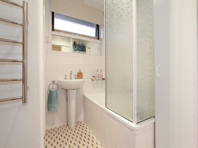 8/6 Rosstown Road, Carnegie VIC 3163