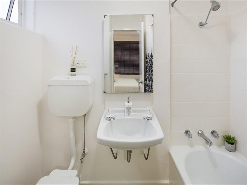 8/1-3 Mcgrath Court, Richmond VIC 3121