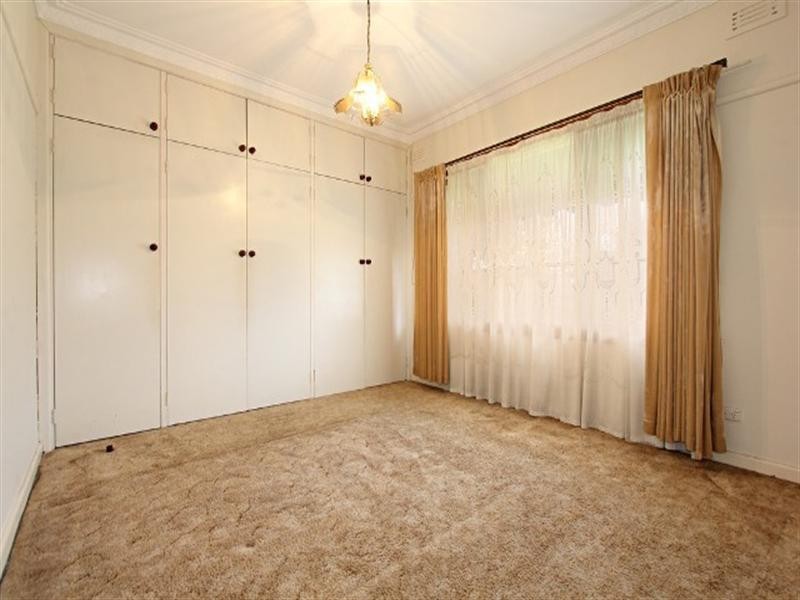 33 Lahona Avenue, Bentleigh East VIC 3165