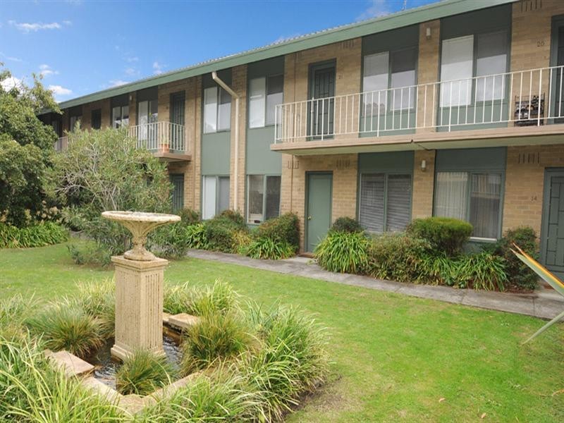 15/67 Moonya Road, Carnegie VIC 3163