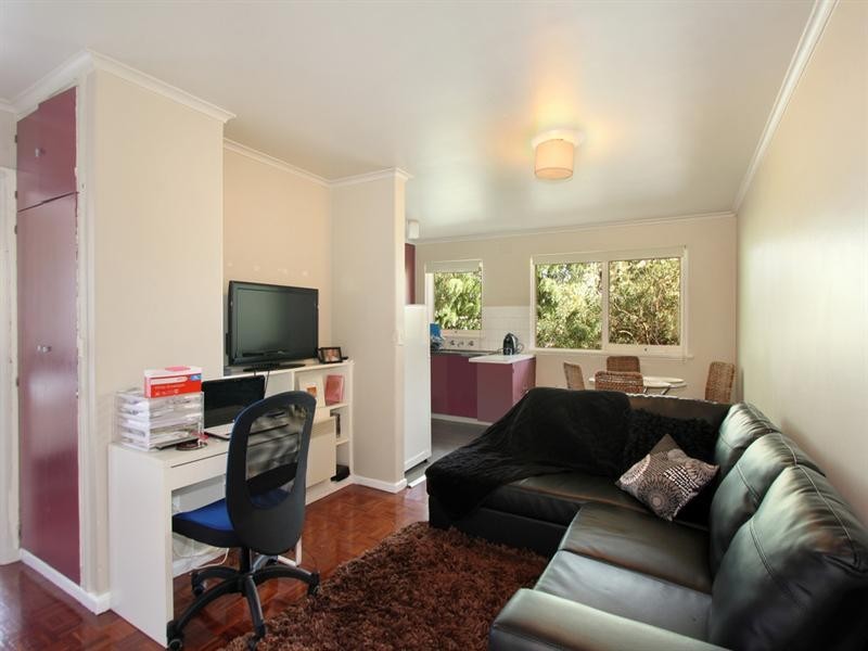10/696 Waverley Road, Malvern East VIC 3145
