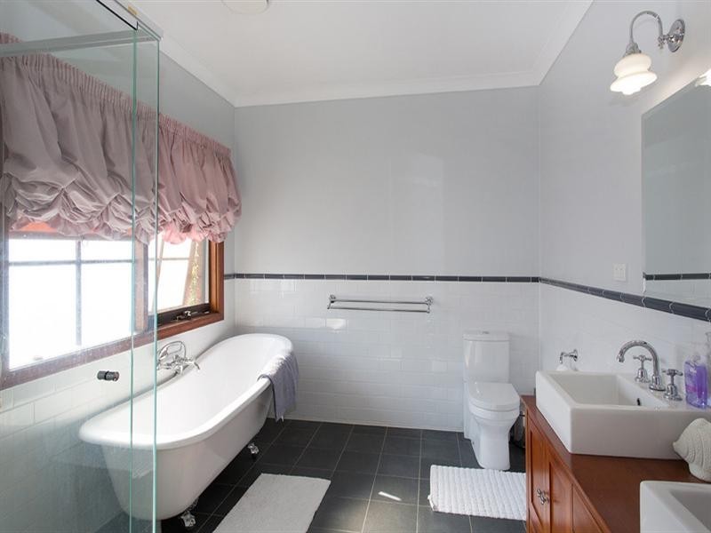 1A Foam Street, Elwood VIC 3184