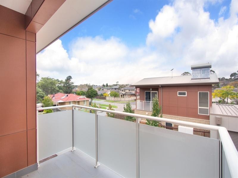 1/2 Jingella Avenue, Ashwood VIC 3147