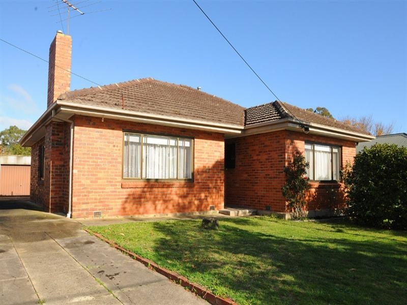 96 Parkmore Road, Bentleigh East VIC 3165
