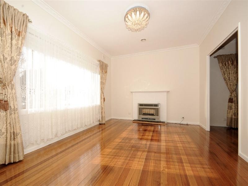 96 Parkmore Road, Bentleigh East VIC 3165