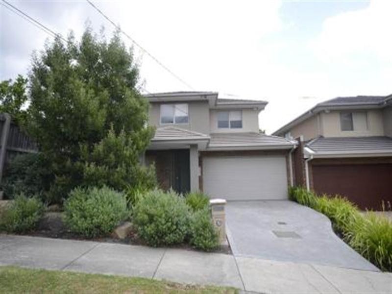 33 Panorama Drive, Forest Hill VIC 3131