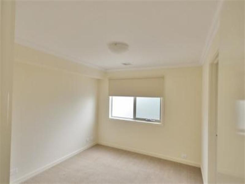 33 Panorama Drive, Forest Hill VIC 3131