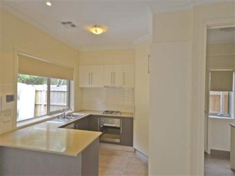 33 Panorama Drive, Forest Hill VIC 3131