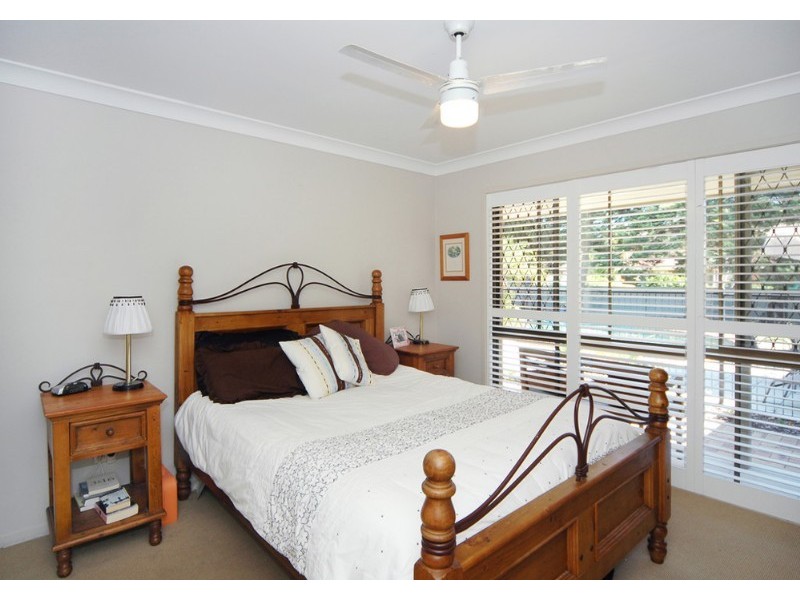 13 Ling Place, Palm Beach QLD 4221